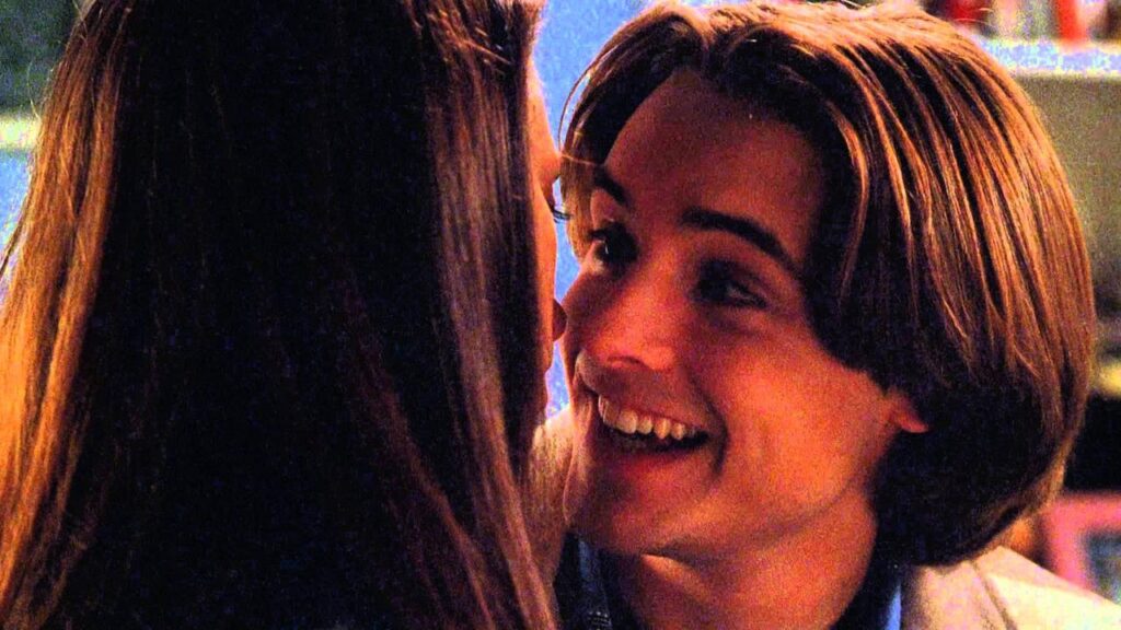 Imagem de Um Adolescente em Apuros (1997). Distribuição: Warner Bros.